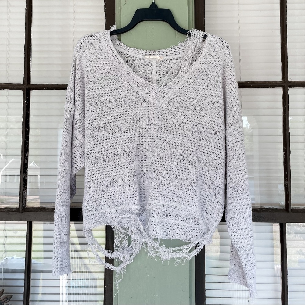 Womens Altar’d State Grunge Distressed Gray Knit Sweater Size Medium Apocalypse